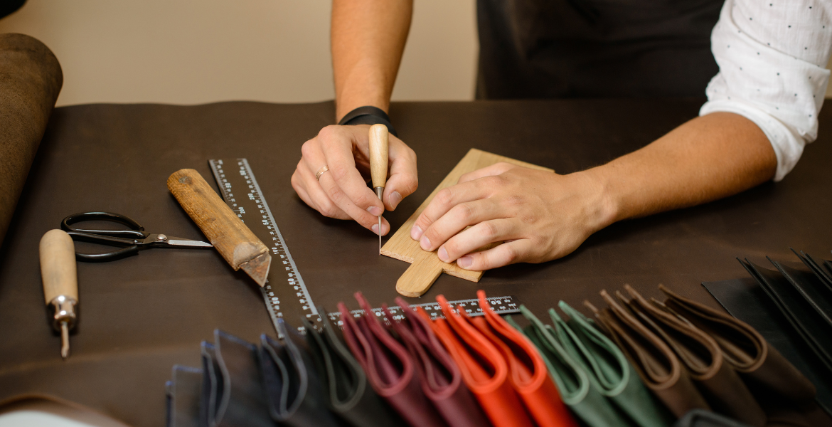 Deri Giyim Eğitimi   [50 AP / 30 CP / 100 PP]