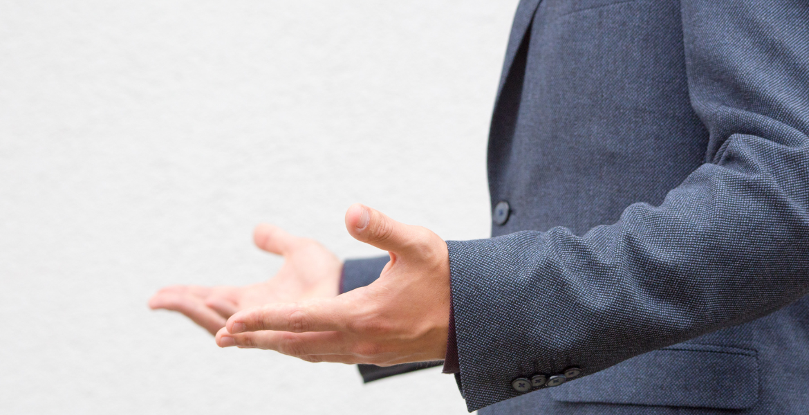 Diksiyon ve Beden Dili Eğitimi   [50 AP / 30 CP / 100 PP]